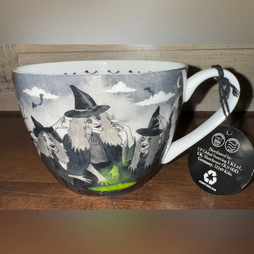 SUPER CUTE ๐ฅฐ PORTOBELLO BY DESIGN HALLOWEEN WICKED WITCHES ๐งโโ๏ธ COFFEE MUG - Picture 16 of 17